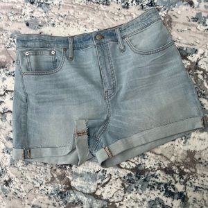 Madewell High Rise Denim Shorts, Medium Wash, EUC, Size 32 ✨